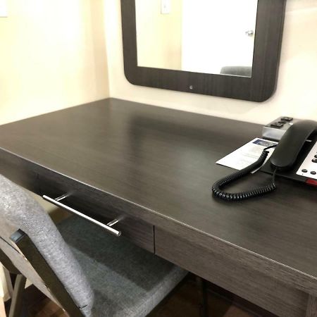 Simply Home Inn & Suites - ريفرسايد المظهر الخارجي الصورة