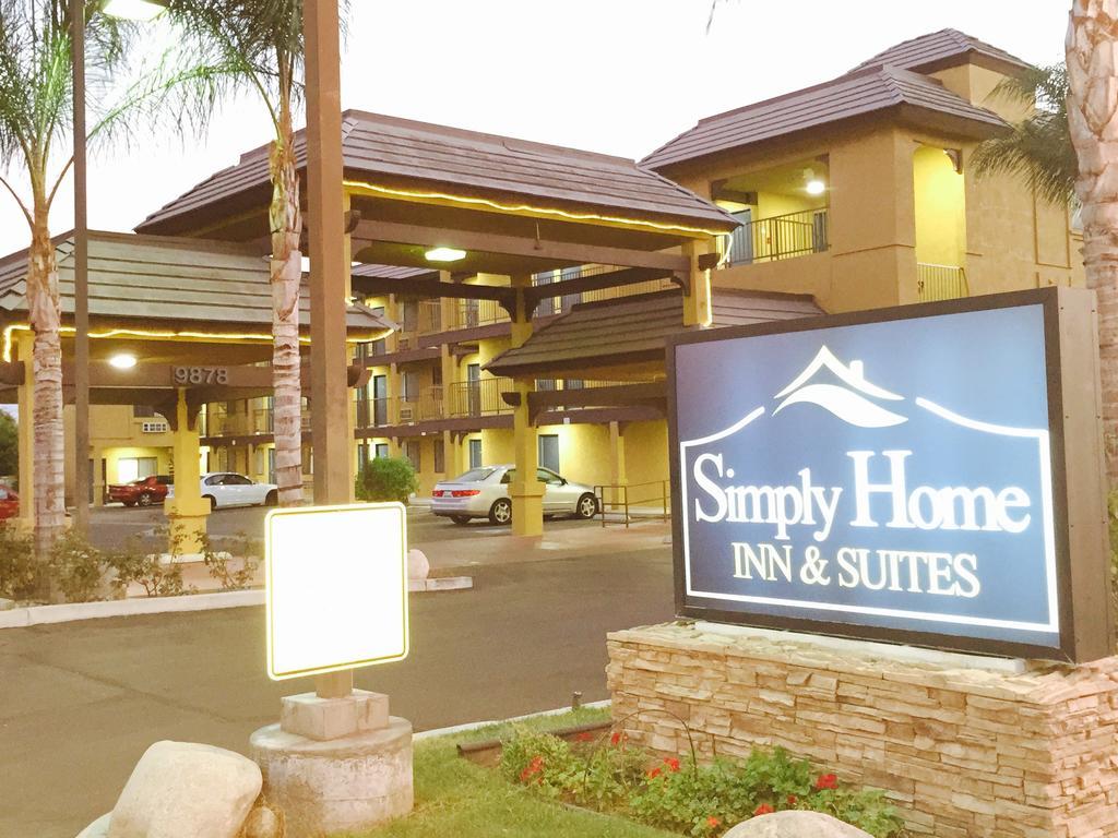Simply Home Inn & Suites - ريفرسايد المظهر الخارجي الصورة