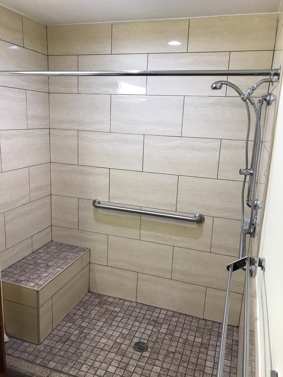 Simply Home Inn & Suites - ريفرسايد المظهر الخارجي الصورة